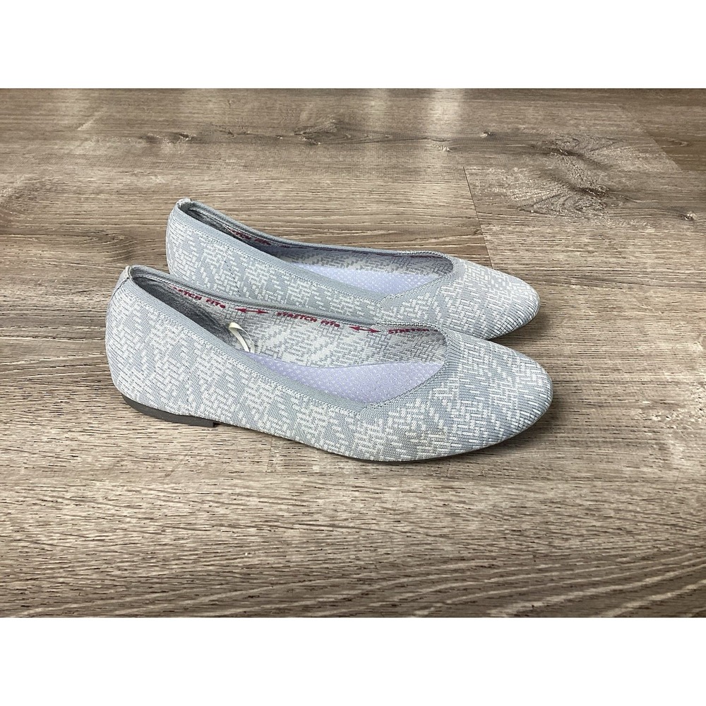 SKECHERS Cleo Round Its A Match Womens Size 10 Shoes Light Gray Stretch Flats